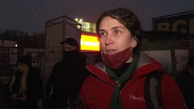 У вікнах Харківської ОДА запалили свічки в пам'ять про жертв голодоморів У вікнах Харківської ОДА запалили свічки в пам'ять про жертв голодоморів