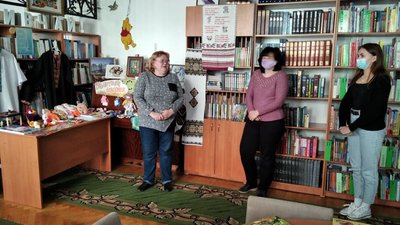 У Тернополі відкрили виставку "Бібліотечне безсоння" У Тернополі відкрили виставку "Бібліотечне безсоння"