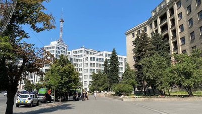 В окружному адмінсуді Харкова шукають вибухівку В окружному адмінсуді Харкова шукають вибухівку