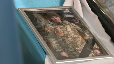 На Волині попрощалися із загиблим на Донеччині 25-річним Володимиром Неродою