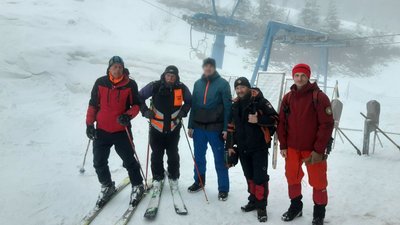 У горах на Закарпатті рятувальники знайшли заблукалого туриста з Києва