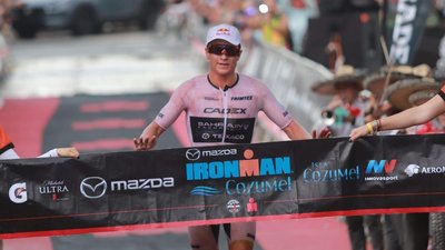 Олімпійський чемпіон з триатлону Крістіан Блюменфельд показав найкращий час в історії Ironman
