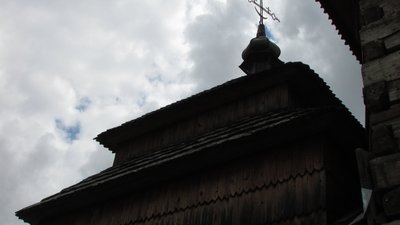 церква