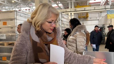"Школа в коробці": на Тернопільщині учні отримали допомогу "Школа в коробці": на Тернопільщині учні отримали допомогу