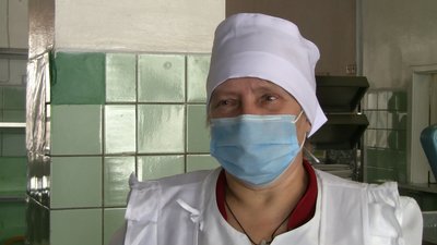 Діти Балабинського НВК на Запоріжжі рік харчуються за експериментальним методом Діти Балабинського НВК на Запоріжжі рік харчуються за експериментальним методом