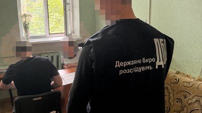 Затримали лікарів