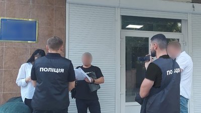 У Запоріжжі правоохоронці повідомили керівнику ТЦК про підозру в підробці документів