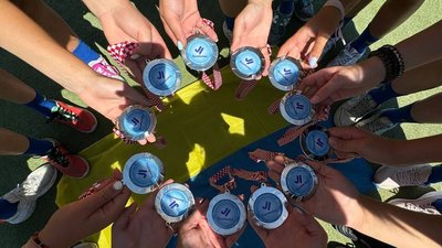 Медалі хокеїстів з Сумщини