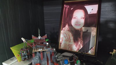 "Її не зупиниш ніколи": спогади чоловіка Яни Червоної, яка загинула на сході України "Її не зупиниш ніколи": спогади чоловіка Яни Червоної, яка загинула на сході України
