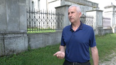 Костел у селі Михальче на Івано-Франківщині міг і не зберегтися до 2023 року, каже староста Михальчівського старостинського округу Богдан Пронь Костел у селі Михальче на Івано-Франківщині міг і не зберегтися до 2023 року, каже староста Михальчівського старостинського округу Богдан Пронь