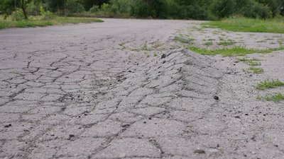 У селі Бугаївка зруйнована дорога У селі Бугаївка зруйнована дорога