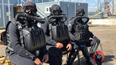 В Одесі відбувся перший випуск інструкторів-водолазів В Одесі відбувся перший випуск інструкторів-водолазів