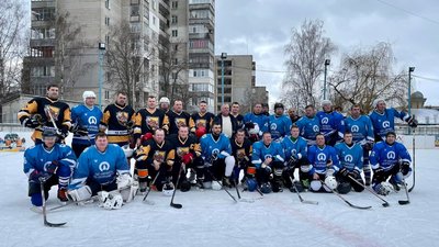 Спортсмени Сумщини зіграли матчі чемпіонату області з хокею