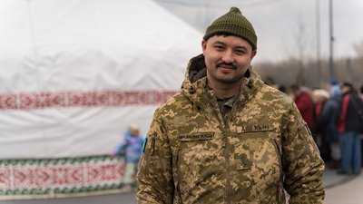 "Народ Казахстану на боці українців". У Дніпрі казахська діаспора відкрила "Юрту Незламності" "Народ Казахстану на боці українців". У Дніпрі казахська діаспора відкрила "Юрту Незламності"
