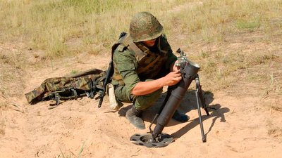 Гранатометами та мінометами росіяни обстріляли дві громади на прикордонні Чернігівщини