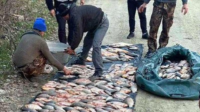 На Хмельниччині затримали браконьєра, який сітками наловив 245 кілограмів риби