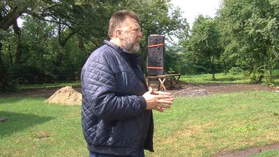 Захопився історією козацтва: волинянин встановлює пам'ятник полководцю Івану Богуну Захопився історією козацтва: волинянин встановлює пам'ятник полководцю Івану Богуну