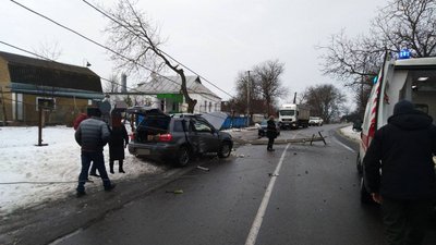 Впала електроопора: у ДТП на Черкащині отримав травми чоловік
