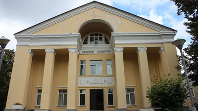 У Каневі планують відкрити перший в Україні музей художника Марчука У Каневі планують відкрити перший в Україні музей художника Марчука