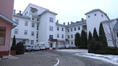 COVID-19 на Франківщині: яка ситуація у медзакладах області COVID-19 на Франківщині: яка ситуація у медзакладах області