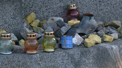 В урочищі Сосонки на Рівненщині вшанували пам’ять євреїв, розстріляних нацистами В урочищі Сосонки на Рівненщині вшанували пам’ять євреїв, розстріляних нацистами