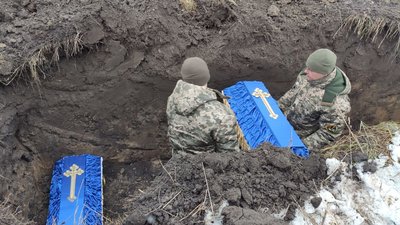 На Тернопільщині перепоховали тіла вояків УПА з трьох областей На Тернопільщині перепоховали тіла вояків УПА з трьох областей