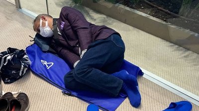 Через негоду у Стамбулі українські туристи добу не можуть вилетіти до Києва Через негоду у Стамбулі українські туристи добу не можуть вилетіти до Києва