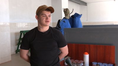 "Ця собака довіряє мені, а я довіряю їй". Як франківські кінологи навчають собак шукати вибухівки "Ця собака довіряє мені, а я довіряю їй". Як франківські кінологи навчають собак шукати вибухівки