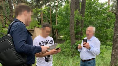 Вивіз меблі та обладнання. ДБР звинувачує ексдиректора санаторію у розкраданні 20 мільйонів гривень