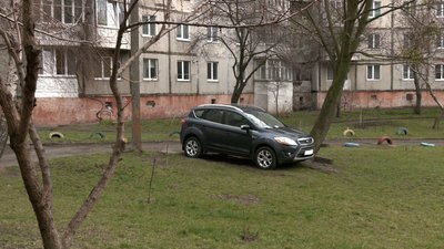 Муніципальна варта Рівного знову слідкує за дотриманням ПДР. Як це відбувається Муніципальна варта Рівного знову слідкує за дотриманням ПДР. Як це відбувається