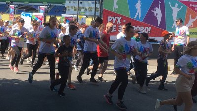 Більше тисячі школярів Житомирщини взяли участь у всеукраїнській акції "Рух – це життя" Більше тисячі школярів Житомирщини взяли участь у всеукраїнській акції "Рух – це життя"