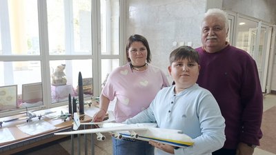 12 річний волинянин вготовив 20 моделей літаків, які представив на персоальній виставці у Луцьку 12 річний волинянин вготовив 20 моделей літаків, які представив на персоальній виставці у Луцьку