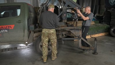 "Степові вовки"