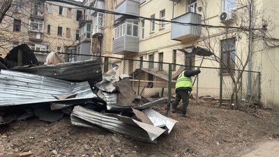 Наслідки ракетного удару по будинку на Мироносицькій у Харкові. 30 січня 2023 року. Фото: Олександра Новосел/Суспільне Харків