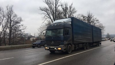 На окружній дорозі Харкова відновили рух через міст На окружній дорозі Харкова відновили рух через міст