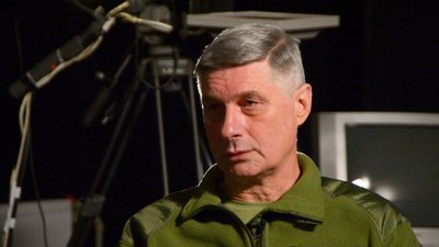 "Не було жодної паніки", – начальник Житомирського військового інституту Олександр Левченко про початок вторгнення РФ "Не було жодної паніки", – начальник Житомирського військового інституту Олександр Левченко про початок вторгнення РФ