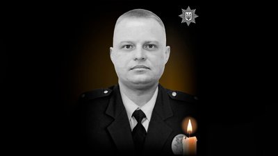 Поліцейський помер внаслідок ДТП на Чернігівщині: п'яний водій в'їхав в авто правоохоронця