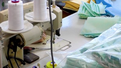 Близько 5 000 масок пошили швачки Ужгородського учбово-виробничого підприємства №2