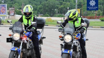 В Одесі з'явилися мотопатрулі В Одесі з'явилися мотопатрулі
