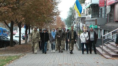 У Запоріжжі відбулася хода захисників і захисниць України У Запоріжжі відбулася хода захисників і захисниць України