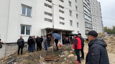 В Умані відновили роботи з відбудови багатоповерхівки
