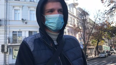 "Кров України на руках Катерини". В Одесі мітингували за демонтаж пам’ятника російській імператриці "Кров України на руках Катерини". В Одесі мітингували за демонтаж пам’ятника російській імператриці