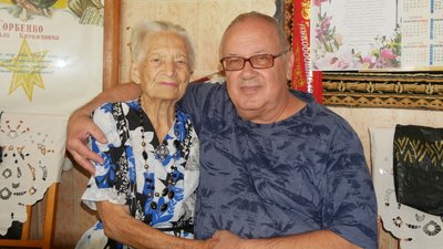 "Людина-легенда", 60 років стажу. На Дніпропетровщині відзначила 102-річчя заслужена вчителька Неоніла Горбенко