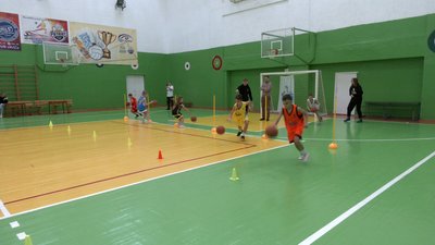 У Рівному відбувся півфінал "Шкільної баскетбольної ліги" У Рівному відбувся півфінал "Шкільної баскетбольної ліги"