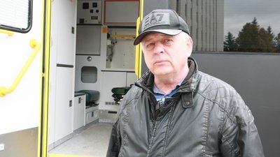 З Тернополя на передову відправлять дві машини швидкої допомоги З Тернополя на передову відправлять дві машини швидкої допомоги