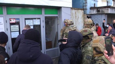 У Запоріжжі СБУ припинила збори акціонерів "Мотор Січі". Що сталося У Запоріжжі СБУ припинила збори акціонерів "Мотор Січі". Що сталося