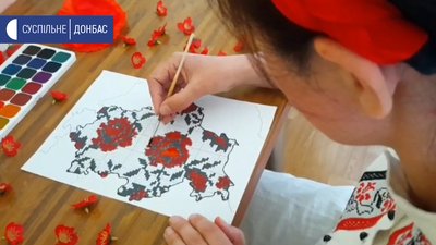 Маріупольці до Дня вишиванки записують відео з віршами Маріупольці до Дня вишиванки записують відео з віршами