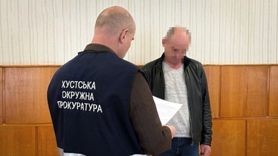 Понад пів мільйона переплати за рентген-апарат: на Закарпатті підозрюють службовця лікарні