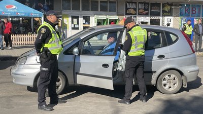 "Пасажири на першому місці". У Миколаєві перевіряли наявність ліцензій у таксистів