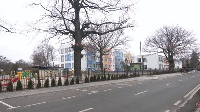 На Харківщині півтора місяця не можуть відкрити дитячий садок На Харківщині півтора місяця не можуть відкрити дитячий садок